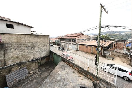 Casa à venda com 432m², 4 quartos e 3 vagas Casa à venda com 432m², 4 quartos e 3 vagasVista da varanda