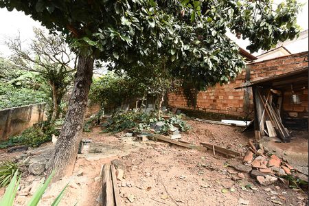 Casa à venda com 432m², 4 quartos e 3 vagas Casa à venda com 432m², 4 quartos e 3 vagasÁrea externa