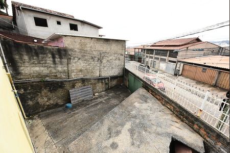 Casa à venda com 432m², 4 quartos e 3 vagas Casa à venda com 432m², 4 quartos e 3 vagasvista da Varanda