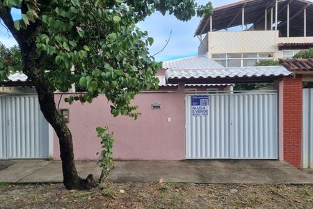 Casa para alugar com 130m², 2 quartos e 1 vaga Casa para alugar com 130m², 2 quartos e 1 vagaFachada