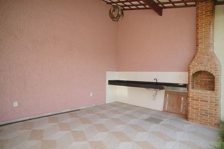 Casa para alugar com 130m², 2 quartos e 1 vaga Casa para alugar com 130m², 2 quartos e 1 vagaÁrea gourmet