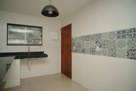Casa para alugar com 130m², 2 quartos e 1 vaga Casa para alugar com 130m², 2 quartos e 1 vagaCozinha