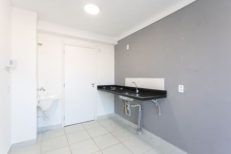 Apartamento para alugar com 32m², 2 quartos e sem vaga Apartamento para alugar com 32m², 2 quartos e sem vagaCozinha / Área de Serviço