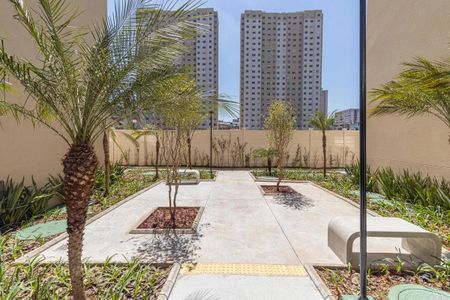 Apartamento para alugar com 32m², 2 quartos e sem vaga Apartamento para alugar com 32m², 2 quartos e sem vagaÁrea comum - Churrasqueira
