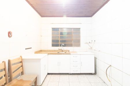Casa à venda com 250m², 3 quartos e 2 vagas Casa à venda com 250m², 3 quartos e 2 vagasCozinha