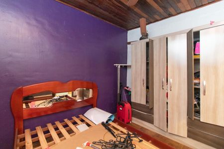 Casa à venda com 250m², 3 quartos e 2 vagas Casa à venda com 250m², 3 quartos e 2 vagasQuarto 2