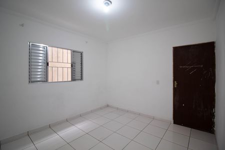 Casa para alugar com 80m², 2 quartos e sem vagaQuarto 2