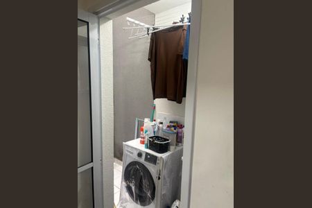 Casa à venda com 2 quartos, 40m² em Vila Nelson, São Paulo