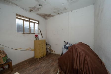 QUARTO1 de casa para alugar com 4 quartos, 390m² em Parque Pedro Ii, Belo Horizonte