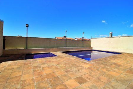 Apartamento à venda com 60m², 3 quartos e 1 vagaÁrea comum - Piscina