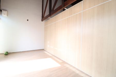 Casa para alugar com 650m², 3 quartos e 2 vagasDepósito