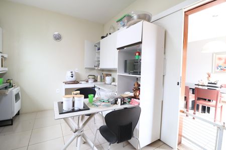 Casa para alugar com 650m², 3 quartos e 2 vagasCozinha