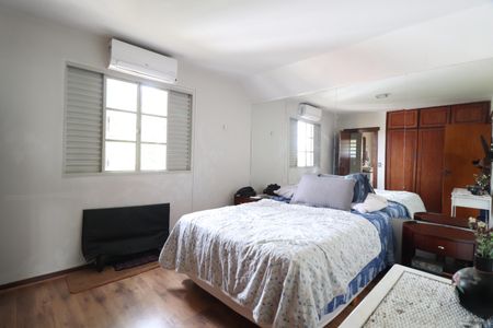 Casa para alugar com 650m², 3 quartos e 2 vagasQuarto 2 - Suíte