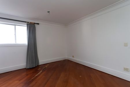 Apartamento à venda com 270m², 4 quartos e 5 vagas Apartamento à venda com 270m², 4 quartos e 5 vagassuíte 4