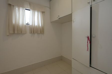 Apartamento à venda com 270m², 4 quartos e 5 vagas Apartamento à venda com 270m², 4 quartos e 5 vagasÁrea de Serviço