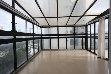Apartamento à venda com 270m², 4 quartos e 5 vagas Apartamento à venda com 270m², 4 quartos e 5 vagassala 2