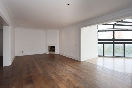 Apartamento à venda com 270m², 4 quartos e 5 vagas Apartamento à venda com 270m², 4 quartos e 5 vagassala 1