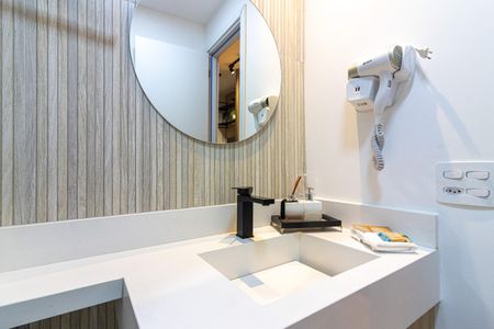 Studio à venda com 24m², 1 quarto e sem vaga Studio à venda com 24m², 1 quarto e sem vagaBanheiro