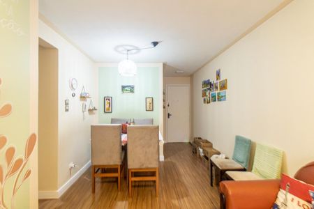 Apartamento para alugar com 68m², 3 quartos e 1 vaga Apartamento para alugar com 68m², 3 quartos e 1 vagaSala