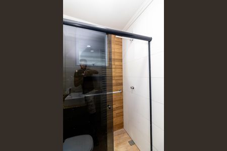 Casa para alugar com 90m², 2 quartos e 1 vaga Casa para alugar com 90m², 2 quartos e 1 vagaBanheiro 1