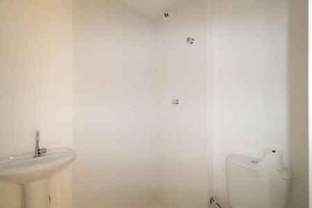 Apartamento para alugar com 34m², 2 quartos e sem vagaBanheiro