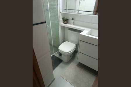 Apartamento para alugar com 50m², 2 quartos e 1 vaga Apartamento para alugar com 50m², 2 quartos e 1 vagaBanheiro