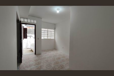 Sala de casa para alugar com 2 quartos, 130m² em Jardim Juliana, Ferraz de Vasconcelos