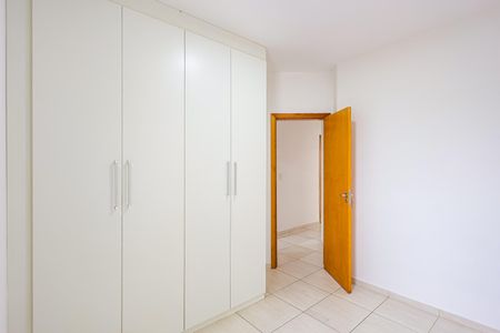 Apartamento para alugar com 83m², 3 quartos e 2 vagas Apartamento para alugar com 83m², 3 quartos e 2 vagasQuarto 2