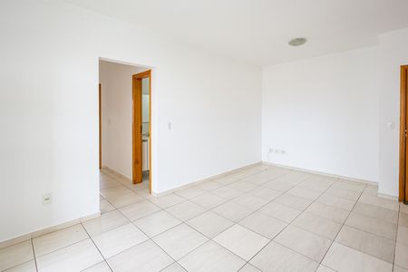 Sala de apartamento para alugar com 3 quartos, 83m² em Aqui Se Vive, Indaiatuba