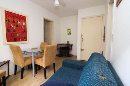 Sala de apartamento à venda com 1 quarto, 39m² em Santo Antônio, Porto Alegre