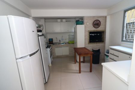 Apartamento à venda com 39m², 1 quarto e 1 vaga Apartamento à venda com 39m², 1 quarto e 1 vagaÁrea comum - Salão de festas