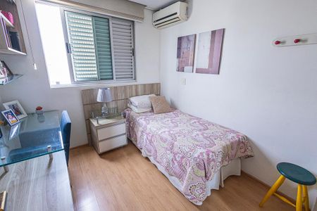 Apartamento à venda com 168m², 4 quartos e 2 vagas Apartamento à venda com 168m², 4 quartos e 2 vagasquarto 3
