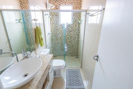 Apartamento à venda com 168m², 4 quartos e 2 vagas Apartamento à venda com 168m², 4 quartos e 2 vagasbanheiro