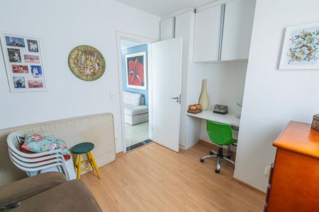 Apartamento à venda com 168m², 4 quartos e 2 vagas Apartamento à venda com 168m², 4 quartos e 2 vagasquarto 4