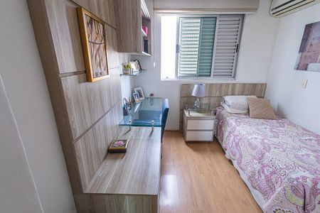 Apartamento à venda com 168m², 4 quartos e 2 vagas Apartamento à venda com 168m², 4 quartos e 2 vagasquarto 3