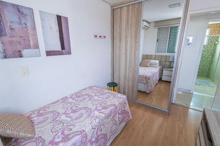 Apartamento à venda com 168m², 4 quartos e 2 vagas Apartamento à venda com 168m², 4 quartos e 2 vagasquarto 3