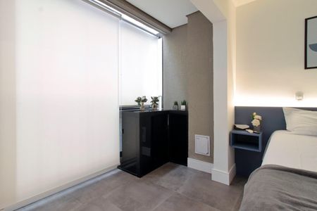 Studio à venda com 24m², 1 quarto e sem vaga Studio à venda com 24m², 1 quarto e sem vagaSala /Quarto