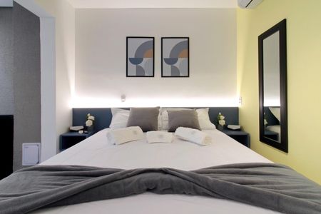 Studio à venda com 24m², 1 quarto e sem vaga Studio à venda com 24m², 1 quarto e sem vagaSala /Quarto