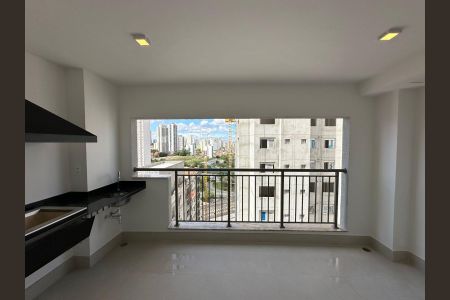 Apartamento à venda com 72m², 2 quartos e 1 vagaVaranda