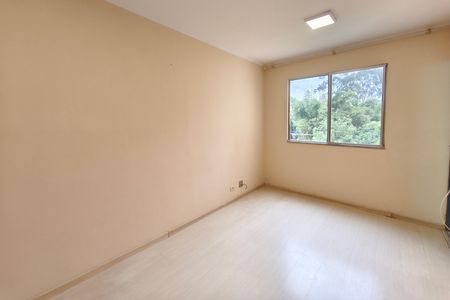 Apartamento para alugar com 76m², 3 quartos e 1 vaga Apartamento para alugar com 76m², 3 quartos e 1 vagaSala