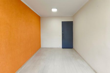 Apartamento para alugar com 76m², 3 quartos e 1 vaga Apartamento para alugar com 76m², 3 quartos e 1 vagaSala