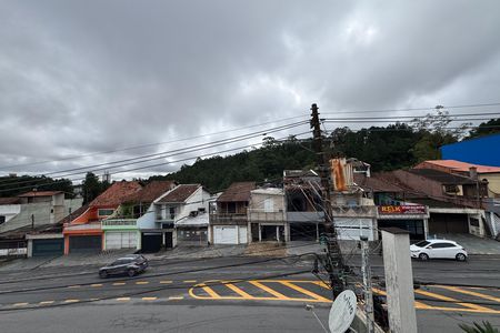 Casa à venda com 256m², 4 quartos e 3 vagas Casa à venda com 256m², 4 quartos e 3 vagasVista - Quarto 1