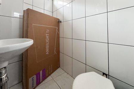 Casa à venda com 256m², 4 quartos e 3 vagas Casa à venda com 256m², 4 quartos e 3 vagasLavabo 3