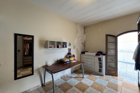 Casa à venda com 256m², 4 quartos e 3 vagas Casa à venda com 256m², 4 quartos e 3 vagasQuarto 3