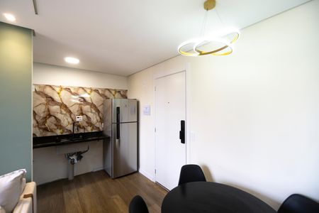 Apartamento à venda com 43m², 2 quartos e 1 vaga Apartamento à venda com 43m², 2 quartos e 1 vagaSala