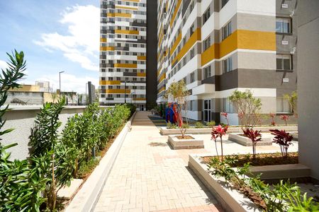 Apartamento à venda com 43m², 2 quartos e 1 vaga Apartamento à venda com 43m², 2 quartos e 1 vagaÁrea externa