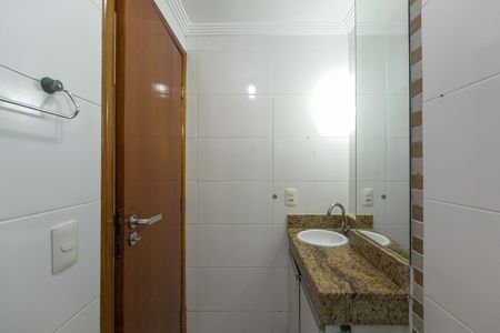 Apartamento para alugar com 91m², 2 quartos e 2 vagas Apartamento para alugar com 91m², 2 quartos e 2 vagasBanheiro da suite