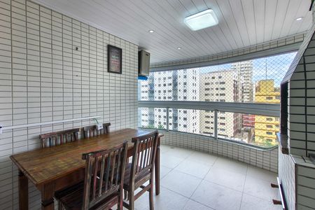 Apartamento para alugar com 91m², 2 quartos e 2 vagas Apartamento para alugar com 91m², 2 quartos e 2 vagasVaranda da sala