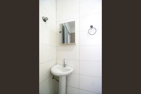 Casa à venda com 230m², 2 quartos e sem vagaBanheiro da suíte
