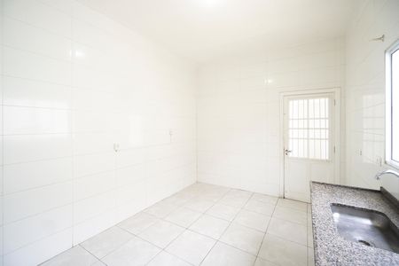 Casa à venda com 230m², 2 quartos e sem vagaCozinha
